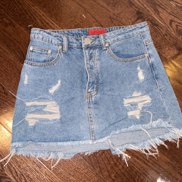 ripped jean skirt - Picture 3 of 3